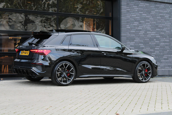 Audi S3 Sportback 2.0 TFSI S3 quattro | PANO | MEMORY | KEYLESS | B&O | RS-VELGEN | MAXTON | ACC | Audi S3 Sportback 2.0 TFSI S3 quattro | PANO | MEMORY | KEYLESS | B&O | RS-VELGEN | MAXTON | ACC |
