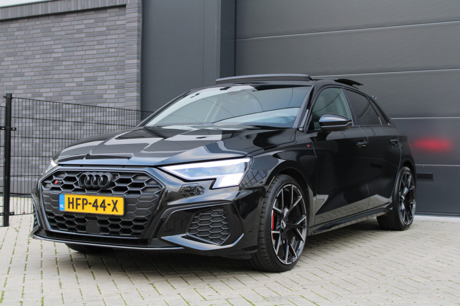 Audi S3 Sportback 2.0 TFSI S3 quattro | PANO | MEMORY | KEYLESS | B&O | RS-VELGEN | MAXTON | ACC | Audi S3 Sportback 2.0 TFSI S3 quattro | PANO | MEMORY | KEYLESS | B&O | RS-VELGEN | MAXTON | ACC |