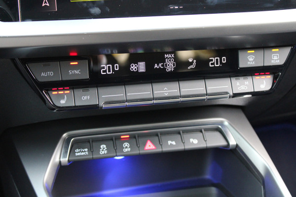 Audi S3 Sportback 2.0 TFSI S3 quattro | PANO | MEMORY | KEYLESS | B&O | RS-VELGEN | MAXTON | ACC | Audi S3 Sportback 2.0 TFSI S3 quattro | PANO | MEMORY | KEYLESS | B&O | RS-VELGEN | MAXTON | ACC |