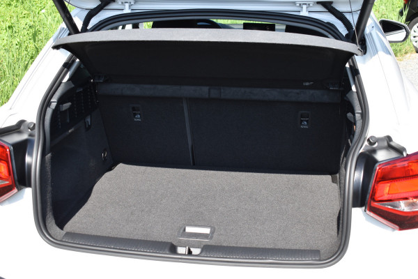 Audi Q2 30 TFSI 110PK PRO-LINE CAMERA/NAVI/LED