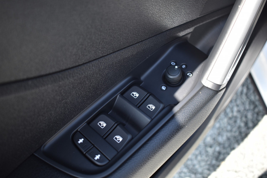 Audi Q2 30 TFSI 110PK PRO-LINE CAMERA/NAVI/LED