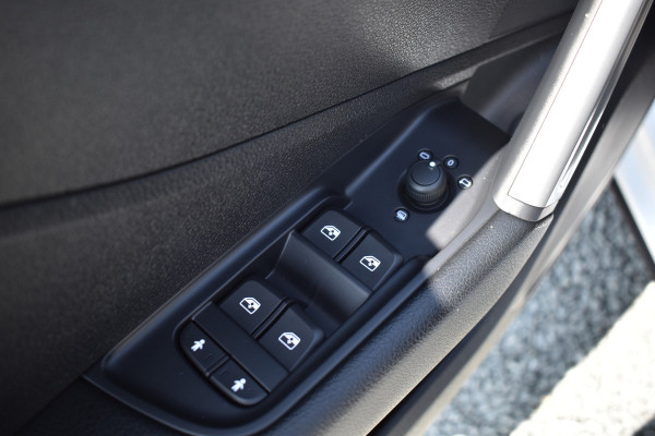 Audi Q2 30 TFSI 110PK PRO-LINE CAMERA/NAVI/LED