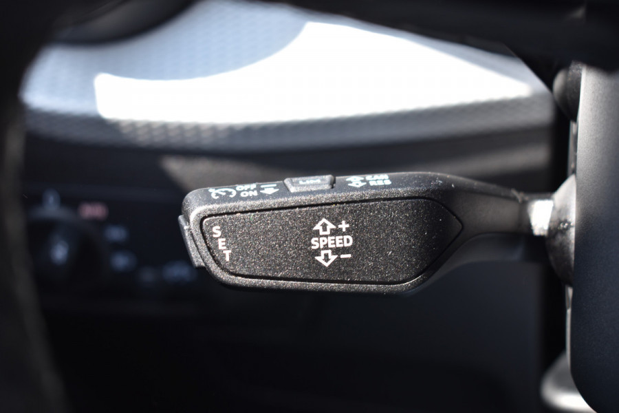 Audi Q2 30 TFSI 110PK PRO-LINE CAMERA/NAVI/LED