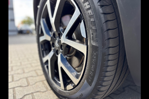 Citroën C5 Aircross Citroen C5 1.6 Plug-in Hybrid 225 Shine (BOVAG/RIJKLAARPRIJS) Citroën C5 Aircross Citroen C5 1.6 Plug-in Hybrid 225 Shine (BOVAG/RIJKLAARPRIJS)