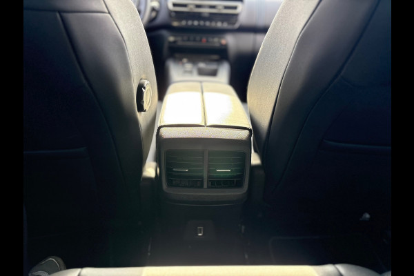 Citroën C5 Aircross Citroen C5 1.6 Plug-in Hybrid 225 Shine (BOVAG/RIJKLAARPRIJS) Citroën C5 Aircross Citroen C5 1.6 Plug-in Hybrid 225 Shine (BOVAG/RIJKLAARPRIJS)