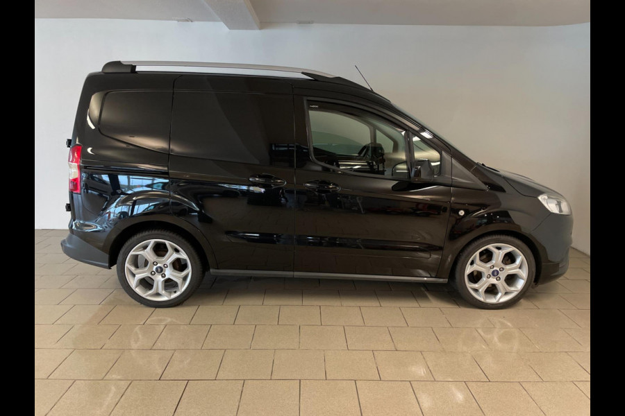 Ford Transit Courier 1.0 Ambiente Start&Stop AIRCO ELEK RAMEN CENT VERG PARKEERSENSOREN ZEER NETTE BESTELAUTO Ford Transit Courier 1.0 Ambiente Start&Stop AIRCO ELEK RAMEN CENT VERG PARKEERSENSOREN ZEER NETTE BESTELAUTO