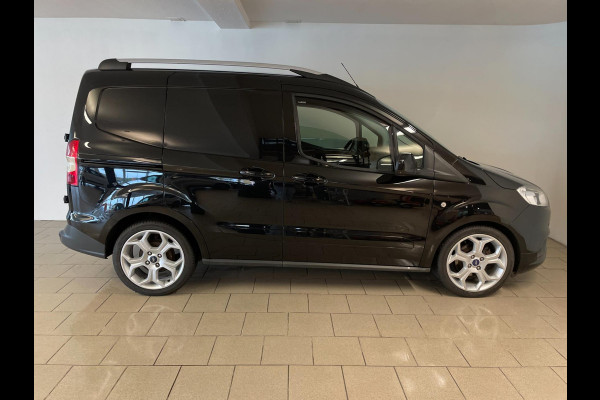 Ford Transit Courier 1.0 Ambiente Start&Stop AIRCO ELEK RAMEN CENT VERG PARKEERSENSOREN ZEER NETTE BESTELAUTO Ford Transit Courier 1.0 Ambiente Start&Stop AIRCO ELEK RAMEN CENT VERG PARKEERSENSOREN ZEER NETTE BESTELAUTO