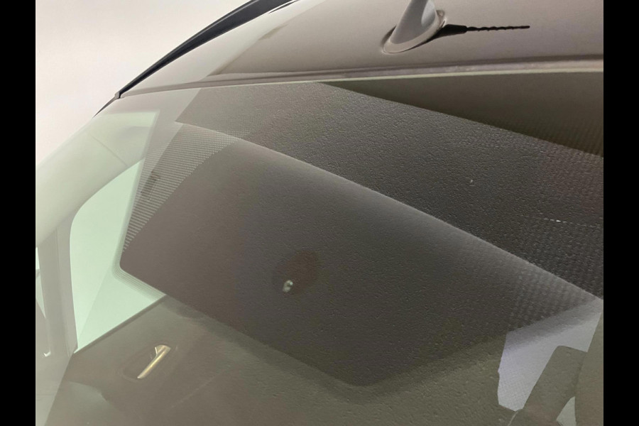 Ford Transit Courier 1.0 Ambiente Start&Stop AIRCO ELEK RAMEN CENT VERG PARKEERSENSOREN ZEER NETTE BESTELAUTO Ford Transit Courier 1.0 Ambiente Start&Stop AIRCO ELEK RAMEN CENT VERG PARKEERSENSOREN ZEER NETTE BESTELAUTO