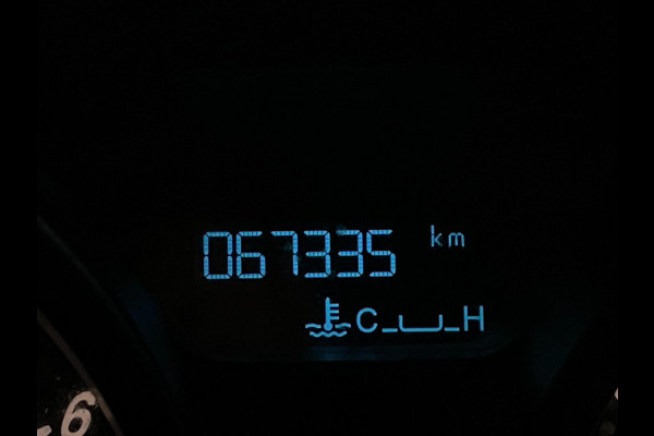 Ford Transit Courier 1.0 Ambiente Start&Stop AIRCO ELEK RAMEN CENT VERG PARKEERSENSOREN ZEER NETTE BESTELAUTO Ford Transit Courier 1.0 Ambiente Start&Stop AIRCO ELEK RAMEN CENT VERG PARKEERSENSOREN ZEER NETTE BESTELAUTO