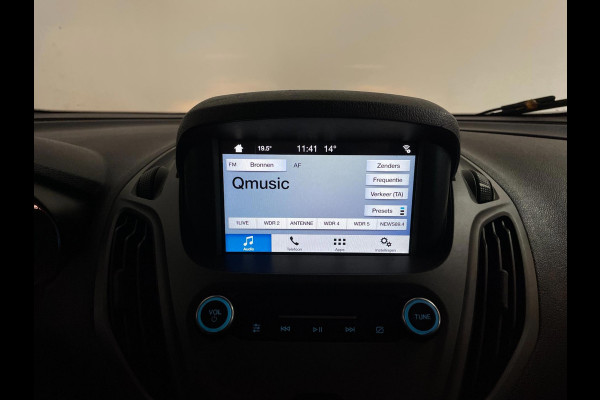 Ford Transit Courier 1.0 Ambiente Start&Stop AIRCO ELEK RAMEN CENT VERG PARKEERSENSOREN ZEER NETTE BESTELAUTO Ford Transit Courier 1.0 Ambiente Start&Stop AIRCO ELEK RAMEN CENT VERG PARKEERSENSOREN ZEER NETTE BESTELAUTO