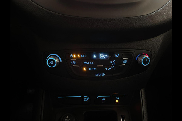 Ford Transit Courier 1.0 Ambiente Start&Stop AIRCO ELEK RAMEN CENT VERG PARKEERSENSOREN ZEER NETTE BESTELAUTO Ford Transit Courier 1.0 Ambiente Start&Stop AIRCO ELEK RAMEN CENT VERG PARKEERSENSOREN ZEER NETTE BESTELAUTO