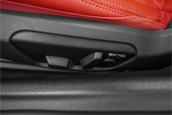 BMW Z4 Roadster sDrive30i High Ex Ed M-Sport HUD ACC H/K NL Auto 19" BMW Z4 Roadster sDrive30i High Ex Ed M-Sport HUD ACC H/K NL Auto 19"