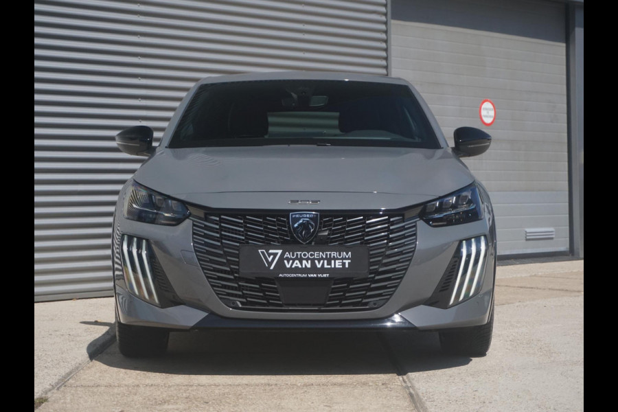 Peugeot 208 Hybrid 136 e-DCS6 GT | Automaat | Navigatie | Draadloze telefoonlader | Camera voor en achter | Adaptieve Cruise Control Peugeot 208 Hybrid 136 e-DCS6 GT | Automaat | Navigatie | Draadloze telefoonlader | Camera voor en achter | Adaptieve Cruise Control