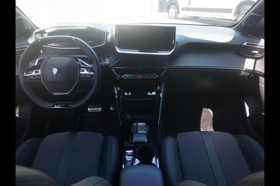 Peugeot 208 Hybrid 136 e-DCS6 GT | Automaat | Navigatie | Draadloze telefoonlader | Camera voor en achter | Adaptieve Cruise Control Peugeot 208 Hybrid 136 e-DCS6 GT | Automaat | Navigatie | Draadloze telefoonlader | Camera voor en achter | Adaptieve Cruise Control