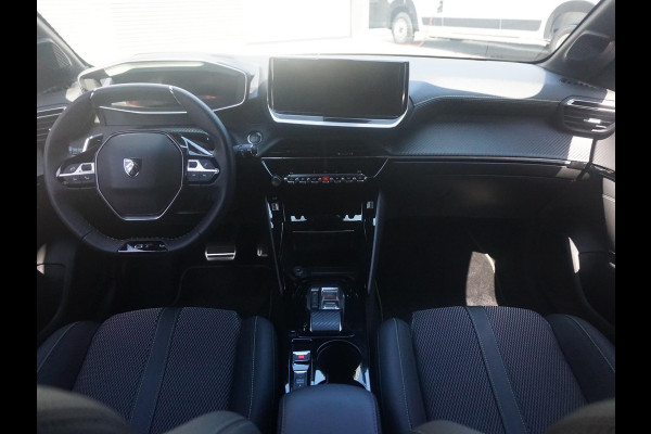 Peugeot 208 Hybrid 136 e-DCS6 GT | Automaat | Navigatie | Draadloze telefoonlader | Camera voor en achter | Adaptieve Cruise Control Peugeot 208 Hybrid 136 e-DCS6 GT | Automaat | Navigatie | Draadloze telefoonlader | Camera voor en achter | Adaptieve Cruise Control