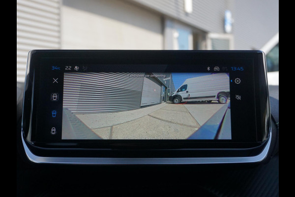 Peugeot 208 Hybrid 136 e-DCS6 GT | Automaat | Navigatie | Draadloze telefoonlader | Camera voor en achter | Adaptieve Cruise Control Peugeot 208 Hybrid 136 e-DCS6 GT | Automaat | Navigatie | Draadloze telefoonlader | Camera voor en achter | Adaptieve Cruise Control