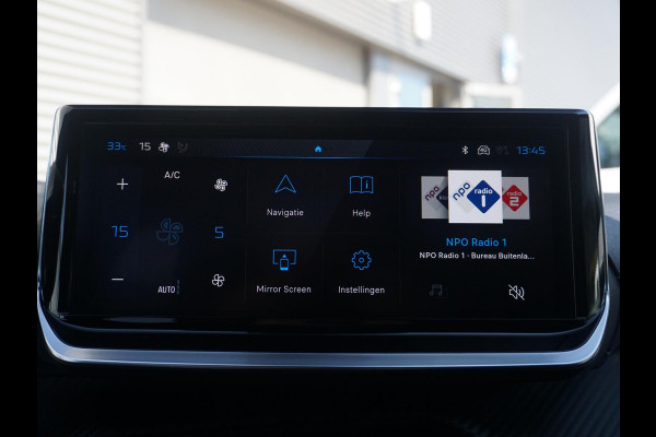 Peugeot 208 Hybrid 136 e-DCS6 GT | Automaat | Navigatie | Draadloze telefoonlader | Camera voor en achter | Adaptieve Cruise Control Peugeot 208 Hybrid 136 e-DCS6 GT | Automaat | Navigatie | Draadloze telefoonlader | Camera voor en achter | Adaptieve Cruise Control