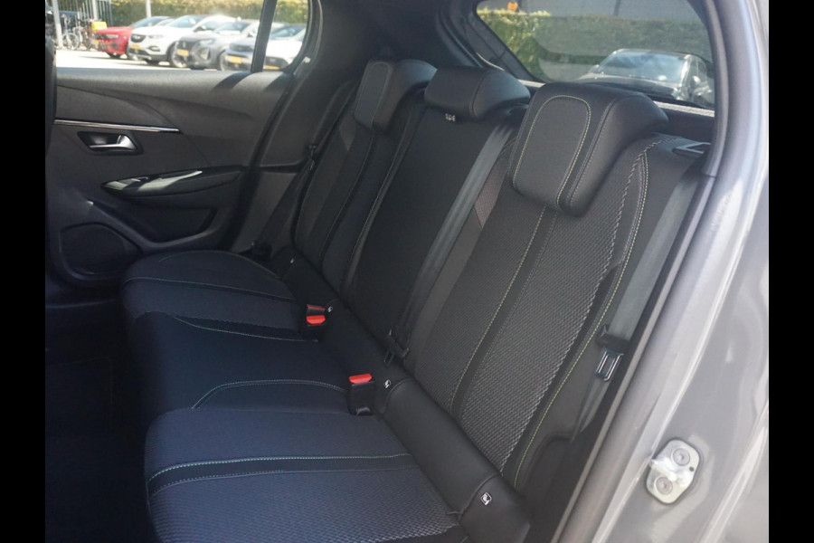 Peugeot 208 Hybrid 136 e-DCS6 GT | Automaat | Navigatie | Draadloze telefoonlader | Camera voor en achter | Adaptieve Cruise Control Peugeot 208 Hybrid 136 e-DCS6 GT | Automaat | Navigatie | Draadloze telefoonlader | Camera voor en achter | Adaptieve Cruise Control