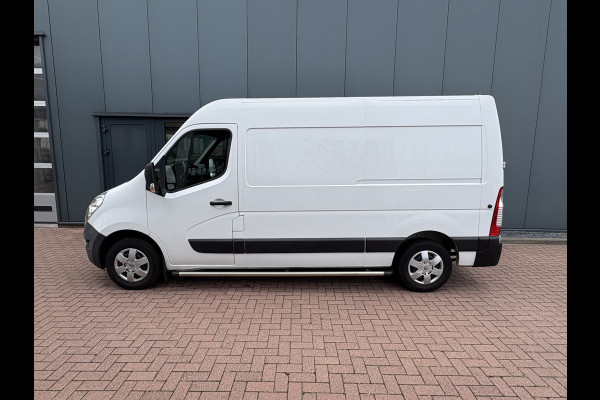 Renault Master T35 2.3 dCi 145pk Euro6 L2H2 Energy CAMERA/DAB/NAVI/CRUISE/PDC/TREKHAAK2.500KG