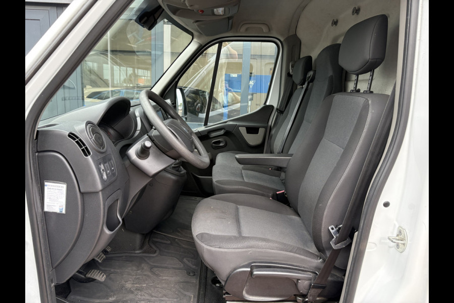 Renault Master T35 2.3 dCi 145pk Euro6 L2H2 Energy CAMERA/DAB/NAVI/CRUISE/PDC/TREKHAAK2.500KG