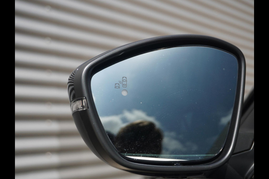 Opel Corsa Electric Long Range GS 51 kWh Opel Corsa Electric Long Range GS 51 kWh