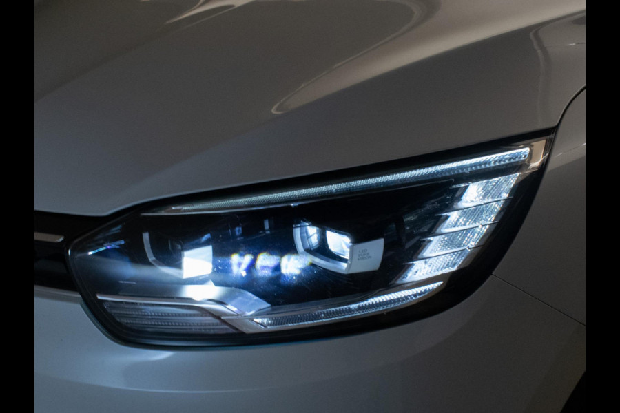 Renault Scénic 1.2 TCe Bose Sport (CARPLAY,NAVI,LED,SPORTSTOELEN,CAMERA,LEDER,TREKHAAK,PDC,CRUISE,CLIMATE,NETTESTAAT)