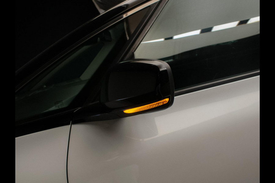 Renault Scénic 1.2 TCe Bose Sport (CARPLAY,NAVI,LED,SPORTSTOELEN,CAMERA,LEDER,TREKHAAK,PDC,CRUISE,CLIMATE,NETTESTAAT)