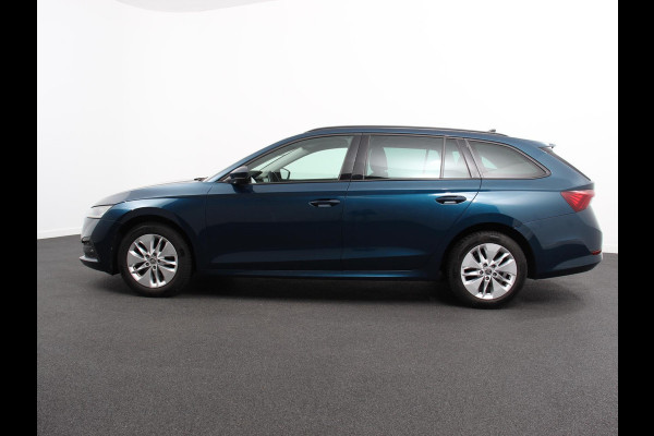 Škoda Octavia Combi 1.0 TSI 110pk Business Edition | Navigatie | Digitale Cockpit | Lichtmetalen velgen | Climate Control | Camera | Cruise control