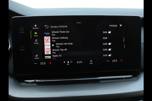 Škoda Octavia Combi 1.0 TSI 110pk Business Edition | Navigatie | Digitale Cockpit | Lichtmetalen velgen | Climate Control | Camera | Cruise control