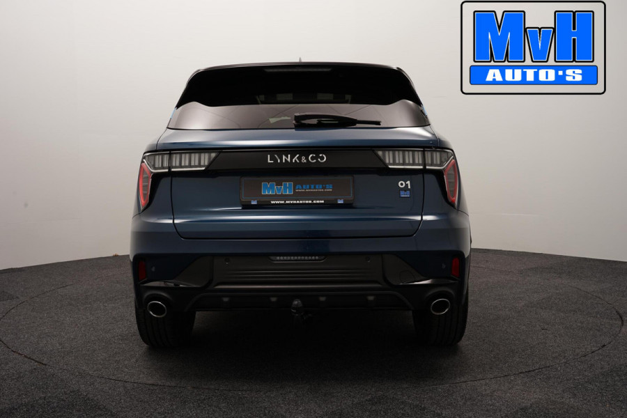 Lynk & Co 01 1.5 Hybride|ZWARTE.HEMEL|TREKHAAK|360ºCAM|NAP Lynk & Co 01 1.5 Hybride|ZWARTE.HEMEL|TREKHAAK|360ºCAM|NAP