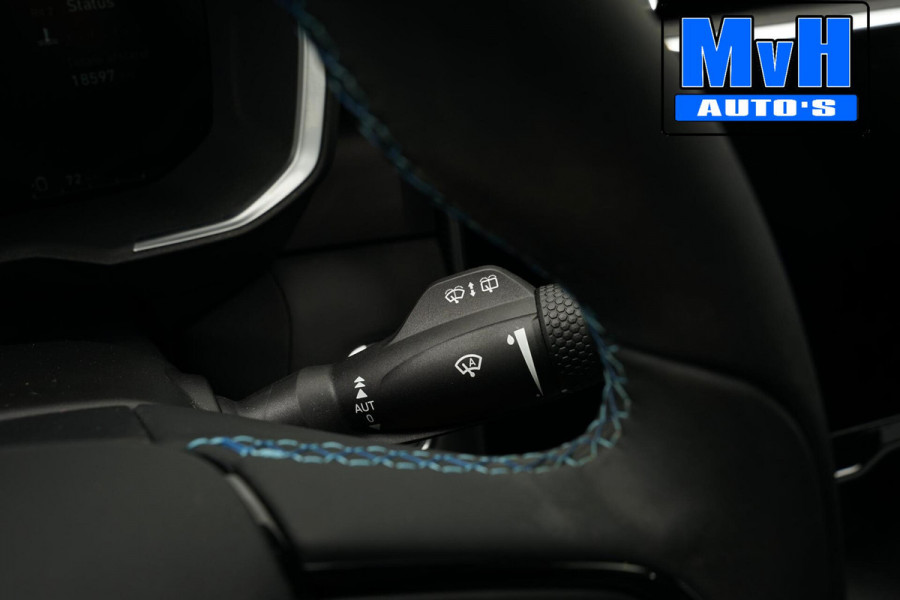 Lynk & Co 01 1.5 Hybride|ZWARTE.HEMEL|TREKHAAK|360ºCAM|NAP Lynk & Co 01 1.5 Hybride|ZWARTE.HEMEL|TREKHAAK|360ºCAM|NAP