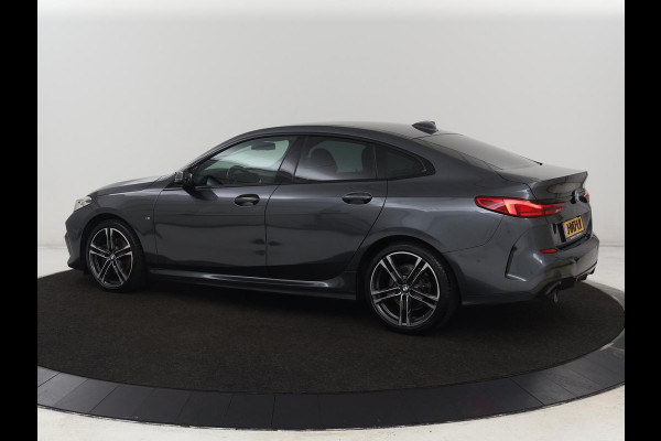 BMW 2 Serie Gran Coupé 218i M Sport | Sportstoelen | Camera | Carplay | Live Cockpit | Half leder | Navigatie | Sfeerverlichting | Full LED | Climate control BMW 2 Serie Gran Coupé 218i M Sport | Sportstoelen | Camera | Carplay | Live Cockpit | Half leder | Navigatie | Sfeerverlichting | Full LED | Climate control