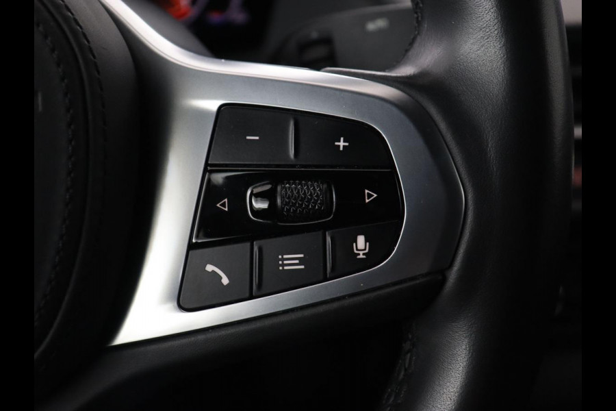 BMW 2 Serie Gran Coupé 218i M Sport | Sportstoelen | Camera | Carplay | Live Cockpit | Half leder | Navigatie | Sfeerverlichting | Full LED | Climate control BMW 2 Serie Gran Coupé 218i M Sport | Sportstoelen | Camera | Carplay | Live Cockpit | Half leder | Navigatie | Sfeerverlichting | Full LED | Climate control