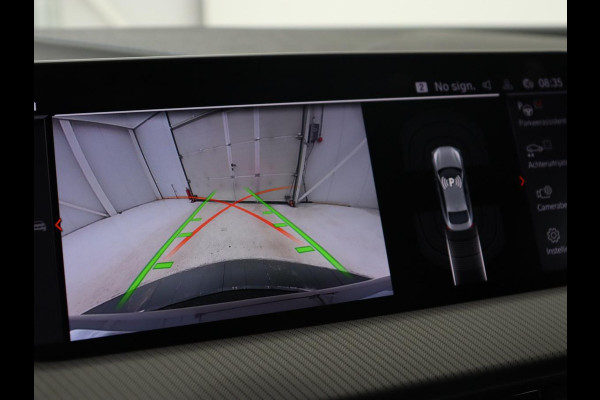 BMW 2 Serie Gran Coupé 218i M Sport | Sportstoelen | Camera | Carplay | Live Cockpit | Half leder | Navigatie | Sfeerverlichting | Full LED | Climate control BMW 2 Serie Gran Coupé 218i M Sport | Sportstoelen | Camera | Carplay | Live Cockpit | Half leder | Navigatie | Sfeerverlichting | Full LED | Climate control