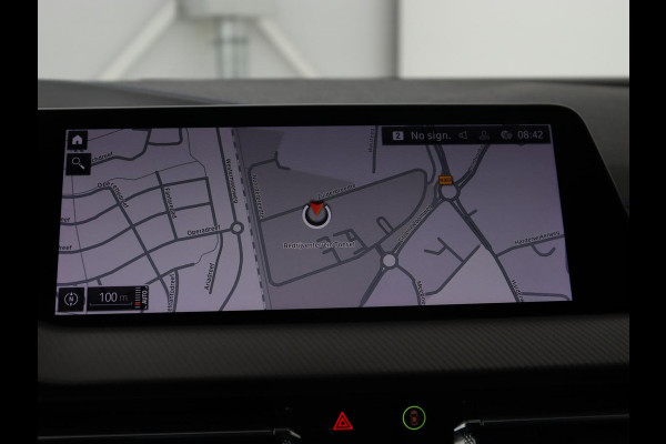 BMW 2 Serie Gran Coupé 218i M Sport | Sportstoelen | Camera | Carplay | Live Cockpit | Half leder | Navigatie | Sfeerverlichting | Full LED | Climate control BMW 2 Serie Gran Coupé 218i M Sport | Sportstoelen | Camera | Carplay | Live Cockpit | Half leder | Navigatie | Sfeerverlichting | Full LED | Climate control