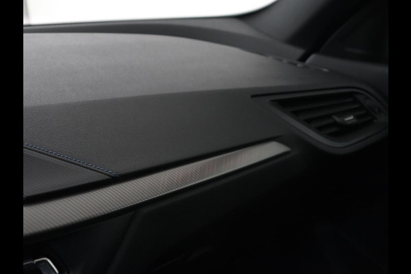 BMW 2 Serie Gran Coupé 218i M Sport | Sportstoelen | Camera | Carplay | Live Cockpit | Half leder | Navigatie | Sfeerverlichting | Full LED | Climate control BMW 2 Serie Gran Coupé 218i M Sport | Sportstoelen | Camera | Carplay | Live Cockpit | Half leder | Navigatie | Sfeerverlichting | Full LED | Climate control