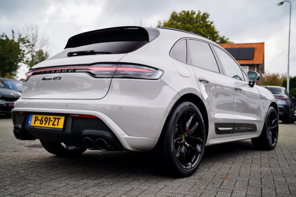 Porsche Macan 2.9 GTS | SportChrono | Panorama | Facelift | Adaptieve Cruise | 360 Cam | 21 inch | Carbon | Burmester | BTW Auto | Porsche Macan 2.9 GTS | SportChrono | Panorama | Facelift | Adaptieve Cruise | 360 Cam | 21 inch | Carbon | Burmester | BTW Auto |