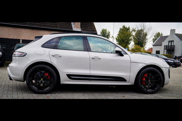 Porsche Macan 2.9 GTS | SportChrono | Panorama | Facelift | Adaptieve Cruise | 360 Cam | 21 inch | Carbon | Burmester | BTW Auto | Porsche Macan 2.9 GTS | SportChrono | Panorama | Facelift | Adaptieve Cruise | 360 Cam | 21 inch | Carbon | Burmester | BTW Auto |