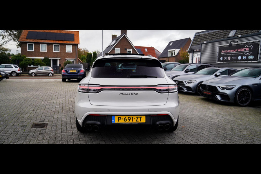 Porsche Macan 2.9 GTS | SportChrono | Panorama | Facelift | Adaptieve Cruise | 360 Cam | 21 inch | Carbon | Burmester | BTW Auto | Porsche Macan 2.9 GTS | SportChrono | Panorama | Facelift | Adaptieve Cruise | 360 Cam | 21 inch | Carbon | Burmester | BTW Auto |