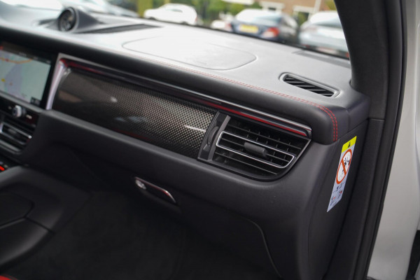 Porsche Macan 2.9 GTS | SportChrono | Panorama | Facelift | Adaptieve Cruise | 360 Cam | 21 inch | Carbon | Burmester | BTW Auto | Porsche Macan 2.9 GTS | SportChrono | Panorama | Facelift | Adaptieve Cruise | 360 Cam | 21 inch | Carbon | Burmester | BTW Auto |