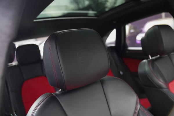 Porsche Macan 2.9 GTS | SportChrono | Panorama | Facelift | Adaptieve Cruise | 360 Cam | 21 inch | Carbon | Burmester | BTW Auto | Porsche Macan 2.9 GTS | SportChrono | Panorama | Facelift | Adaptieve Cruise | 360 Cam | 21 inch | Carbon | Burmester | BTW Auto |