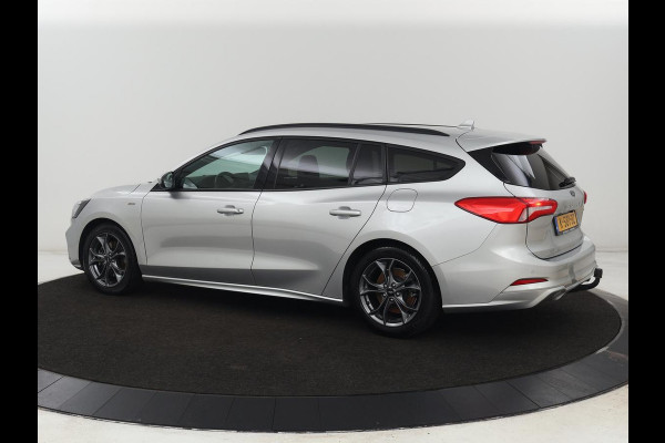 Ford Focus 1.0 EcoBoost Hybrid ST Line | Trekhaak | Camera | Carplay | Keyless | Navigatie | Full LED | Comfortstoelen | Climate control | Parkeerhulp | Cruise control | Getint glas