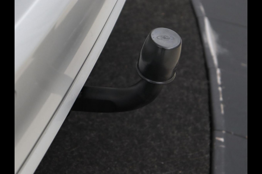Ford Focus 1.0 EcoBoost Hybrid ST Line | Trekhaak | Camera | Carplay | Keyless | Navigatie | Full LED | Comfortstoelen | Climate control | Parkeerhulp | Cruise control | Getint glas