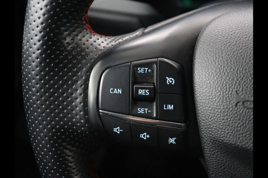 Ford Focus 1.0 EcoBoost Hybrid ST Line | Trekhaak | Camera | Carplay | Keyless | Navigatie | Full LED | Comfortstoelen | Climate control | Parkeerhulp | Cruise control | Getint glas