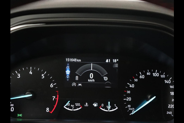 Ford Focus 1.0 EcoBoost Hybrid ST Line | Trekhaak | Camera | Carplay | Keyless | Navigatie | Full LED | Comfortstoelen | Climate control | Parkeerhulp | Cruise control | Getint glas