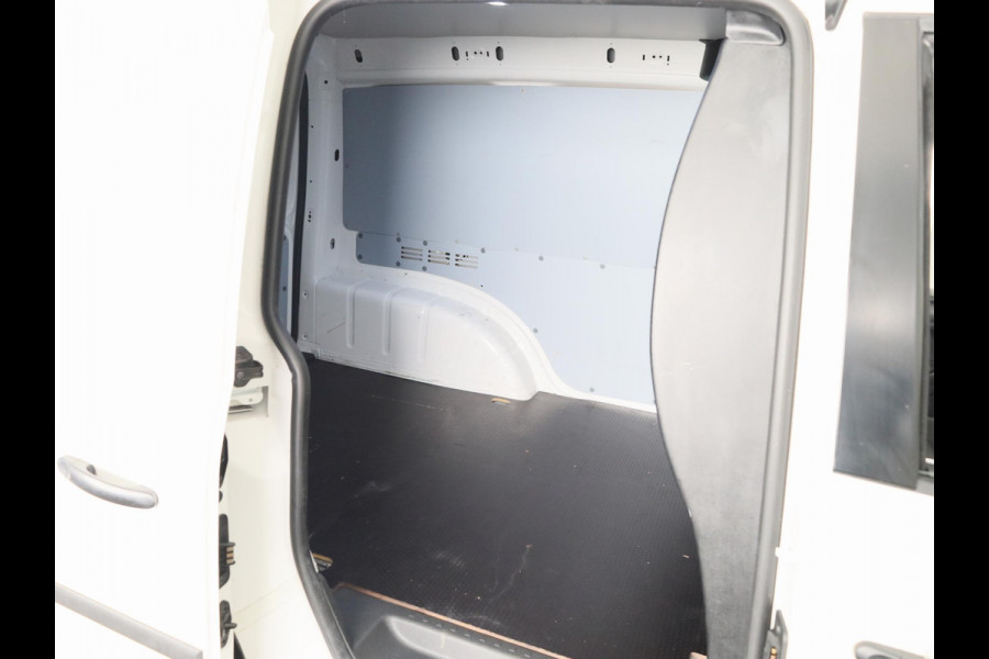 Volkswagen Caddy 2.0 TDI L1H1 BMT Comfortline 75 pk | Airco | Cruise control | Parkeersensoren achter | Volkswagen Caddy 2.0 TDI L1H1 BMT Comfortline 75 pk | Airco | Cruise control | Parkeersensoren achter |