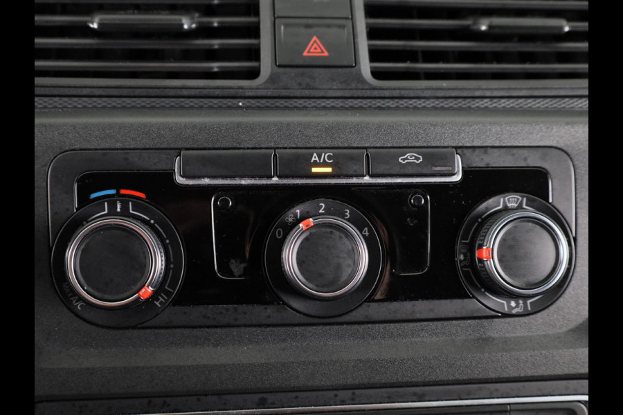 Volkswagen Caddy 2.0 TDI L1H1 BMT Comfortline 75 pk | Airco | Cruise control | Parkeersensoren achter | Volkswagen Caddy 2.0 TDI L1H1 BMT Comfortline 75 pk | Airco | Cruise control | Parkeersensoren achter |