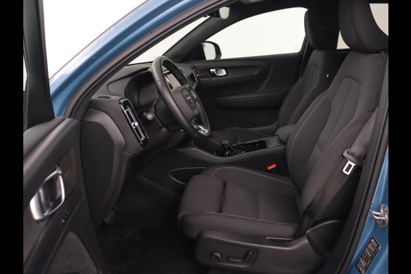 Volvo C40 Recharge Plus 69 kWh | Panoramadak | Stoelverwarming | Harman/Kardon | Warmtepomp | Carplay | Adaptive cruise | Stuurverwarming | 360 Camera | Full LED