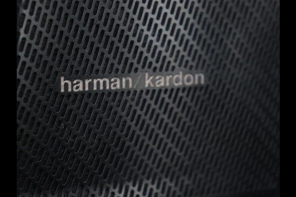 Volvo C40 Recharge Plus 69 kWh | Panoramadak | Stoelverwarming | Harman/Kardon | Warmtepomp | Carplay | Adaptive cruise | Stuurverwarming | 360 Camera | Full LED