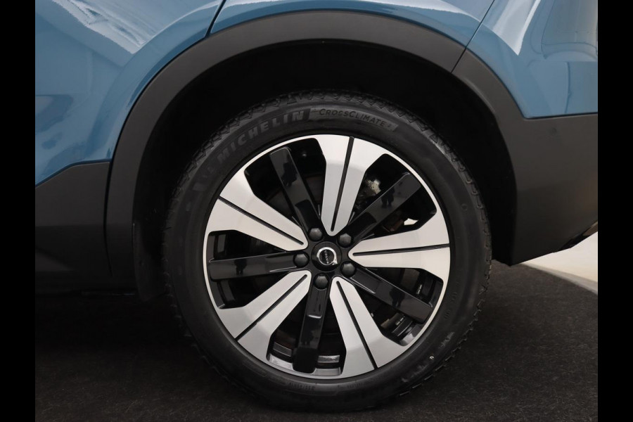 Volvo C40 Recharge Plus 69 kWh | Panoramadak | Stoelverwarming | Harman/Kardon | Warmtepomp | Carplay | Adaptive cruise | Stuurverwarming | 360 Camera | Full LED